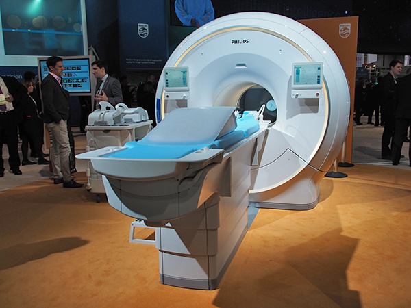 世界初の“ヘリウムフリーMRI”である「Ingenia Ambition 1.5T」 世界初の“ヘリウムフリーMRI”である「Ingenia Ambition 1.5T」